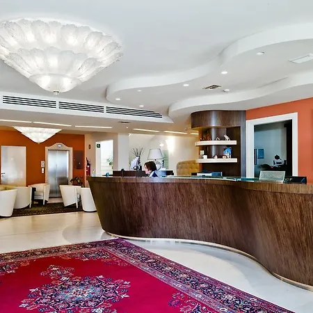 Etruria & Natural Hotel 4*