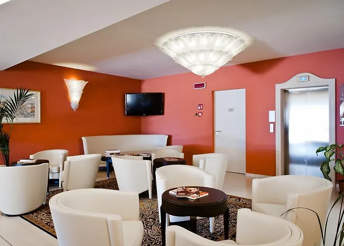 Etruria & Natural فندق 4*